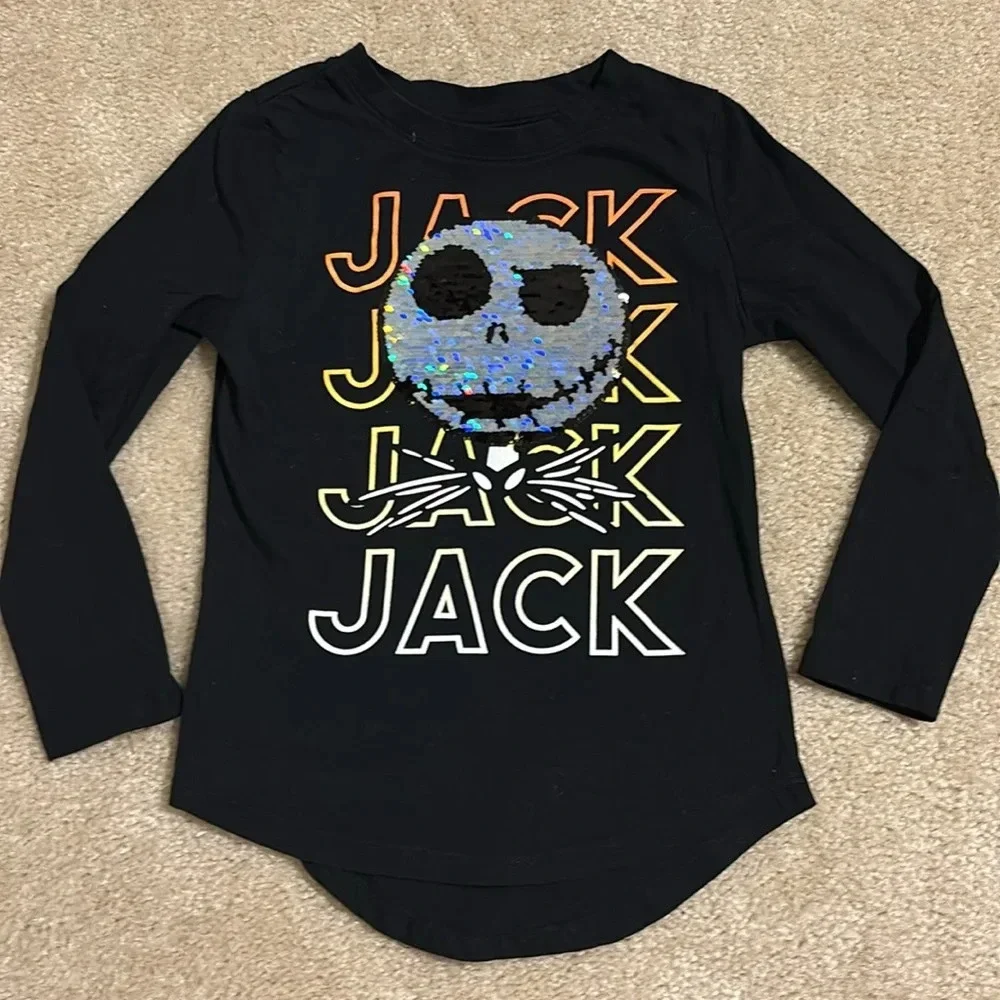 EUC Disney Nightmare Before Christmas Shirt